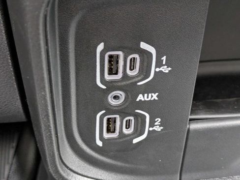 New 2026 RAM 2500 Tradesman AWD/4WD image 21