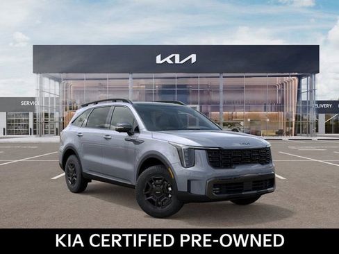Certified 2025 Kia Sorento SX Prestige AWD/4WD image 8