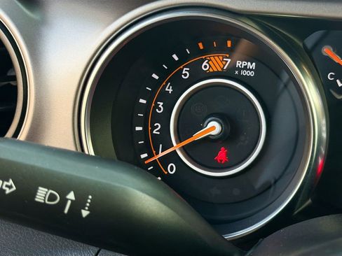 Used 2021 Jeep Wrangler Unlimited Sport image 34