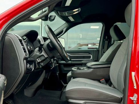 Used 2024 RAM 2500 Big Horn w/ Bed Utility Group image 14