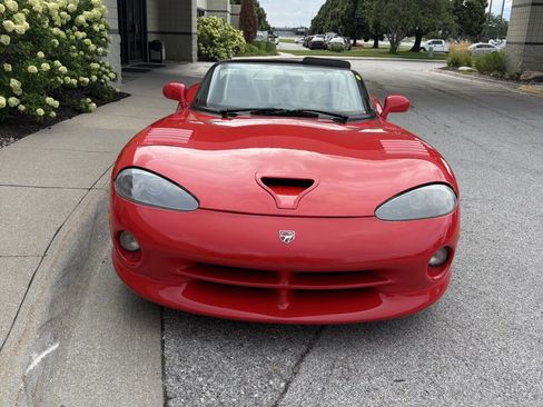 Used 1993 Dodge Viper RT/10 image 3