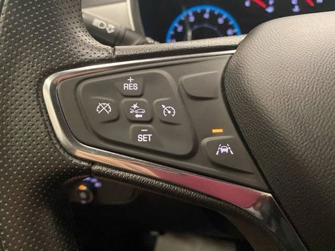 Used 2020 Chevrolet Equinox LS AWD/4WD image 32
