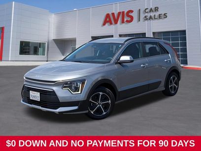 Used 2025 Kia Niro LX