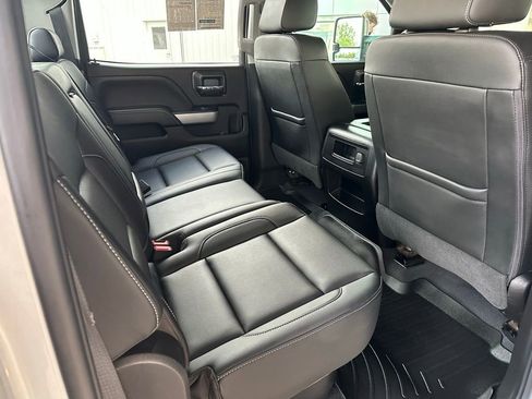 Used 2019 Chevrolet Silverado 3500 LTZ w/ LTZ Plus Package AWD/4WD image 18