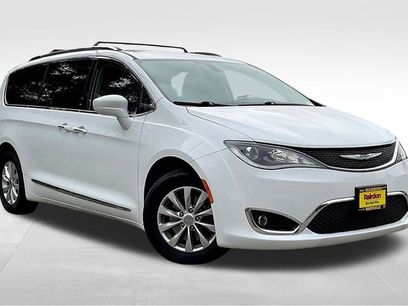 Used 2019 Chrysler Pacifica Touring-L