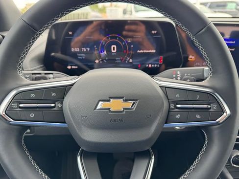 New 2026 Chevrolet Traverse LT w/ Driver Confidence Package FWD image 19