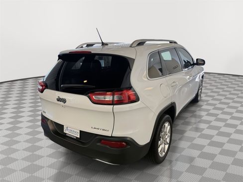 Used 2015 Jeep Cherokee Limited image 7