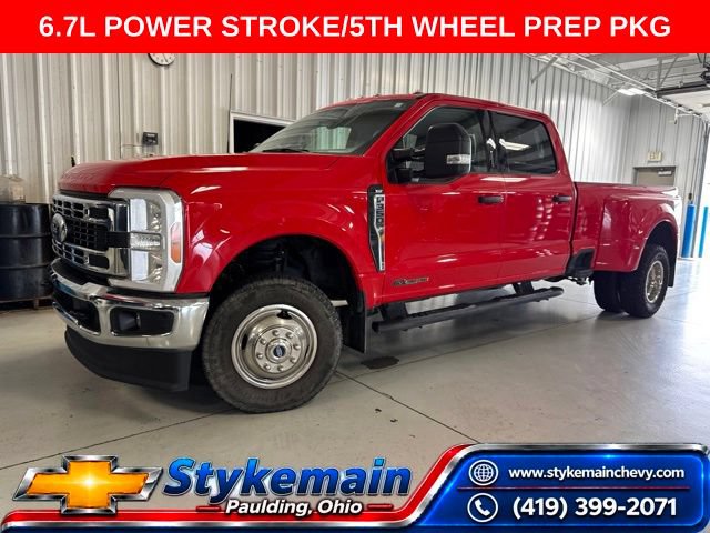Used 2023 Ford F350 XLT AWD/4WD image 1