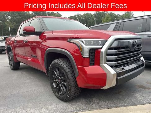 Used 2026 Toyota Tundra Limited AWD/4WD image 12