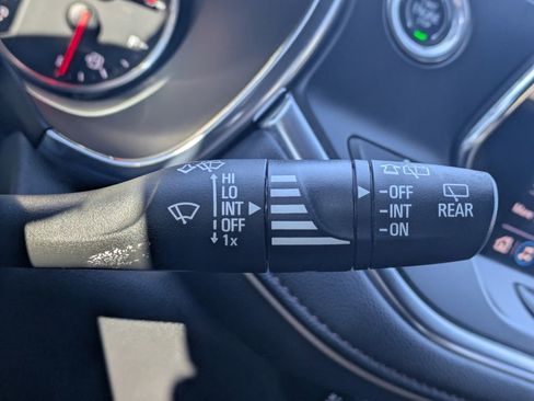 Used 2021 Chevrolet Blazer LT image 28