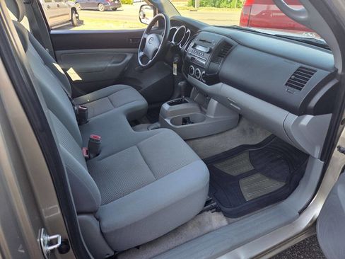 Used 2008 Toyota Tacoma 2WD Regular Cab image 11