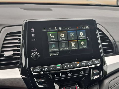 Used 2024 Honda Odyssey Sport image 17