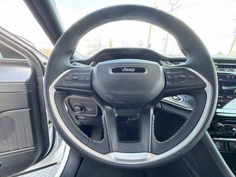 New 2026 Jeep Grand Cherokee L Laredo AWD/4WD image 31