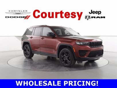 Certified 2023 Jeep Grand Cherokee Altitude
