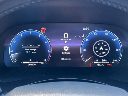 Used 2023 Toyota Highlander Limited image 27