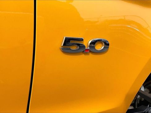Used 2011 Ford Mustang GT Premium w/ GT Coupe Accessory Pkg 5 RWD image 7