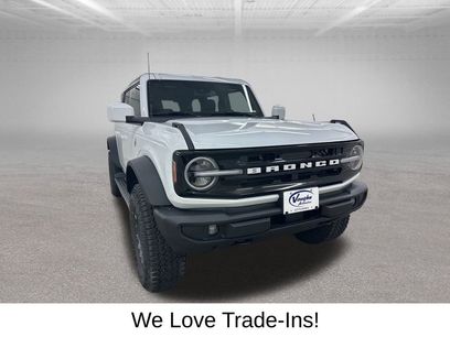 New 2025 Ford Bronco Outer Banks w/ Sasquatch Package