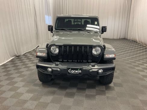 Used 2022 Jeep Gladiator Sport AWD/4WD image 15