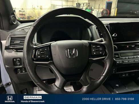 Certified 2024 Honda Ridgeline Black Edition image 16