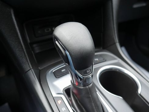 Used 2024 Chevrolet Equinox LT image 19