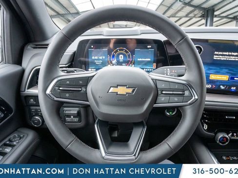 New 2026 Chevrolet Suburban LT w/ Comfort Package image 6