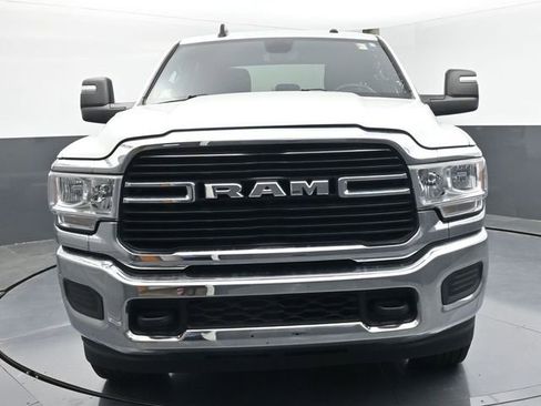 Used 2023 RAM 2500 Big Horn w/ Cold Weather Group AWD/4WD image 32