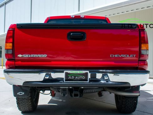 Used 2000 Chevrolet Silverado 1500 LS w/ Off-Road Chassis Pkg AWD/4WD image 5