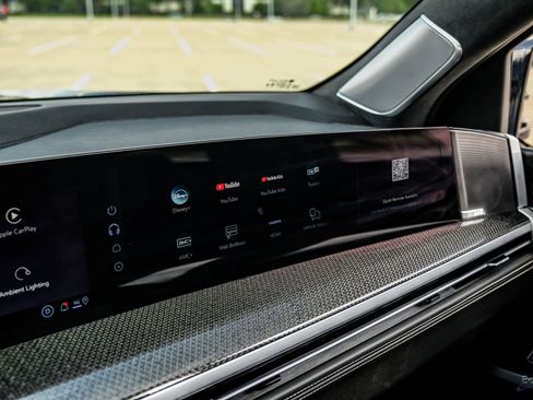 Used 2025 Cadillac Escalade V AWD/4WD image 66
