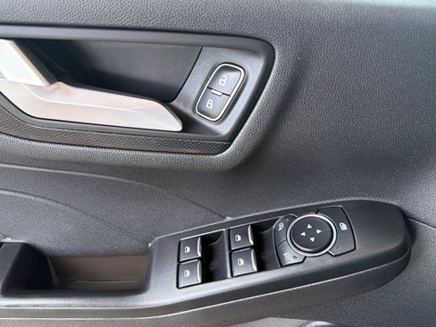 Used 2025 Ford Escape ST-Line AWD/4WD image 11