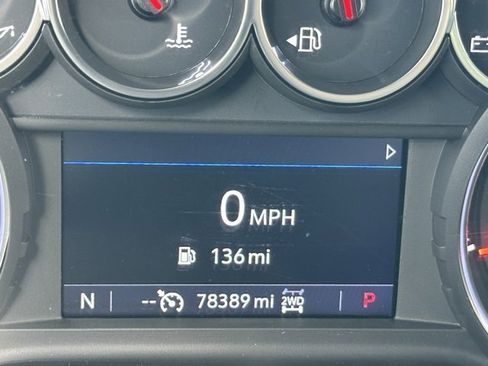 Used 2021 Chevrolet Silverado 1500 Custom Trail Boss w/ Safety Confidence Package image 15