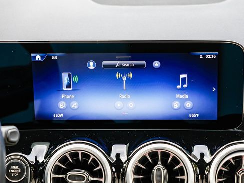 Certified 2025 Mercedes-Benz GLA 250 GLA 250 image 12