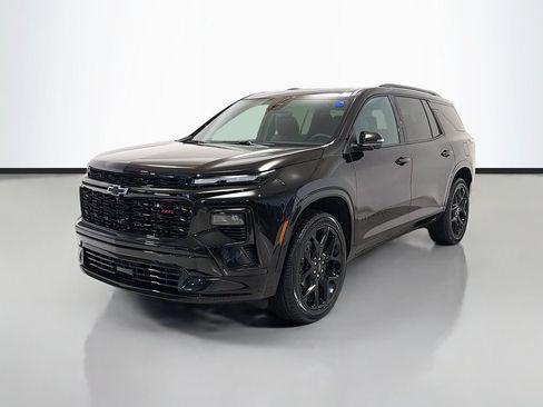 Used 2024 Chevrolet Traverse RS FWD image 5