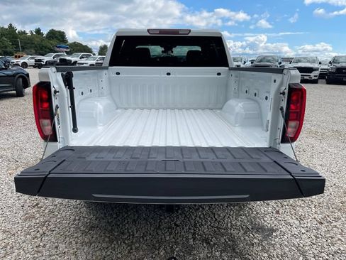 Used 2023 GMC Sierra 1500 Elevation AWD/4WD image 13