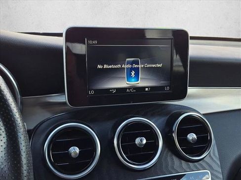 Used 2019 Mercedes-Benz GLC 300 image 9
