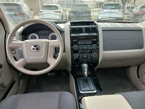 Used 2008 MAZDA Tribute i Sport image 12