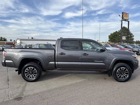 Used 2020 Toyota Tacoma 4x4 Double Cab image 9