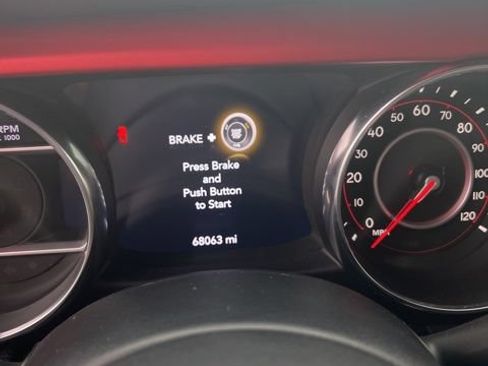 Used 2020 Jeep Gladiator Rubicon AWD/4WD image 19