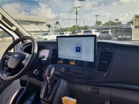 New 2026 Ford Transit 250 148 Medium Roof w/ Load Area Protection Package image 24