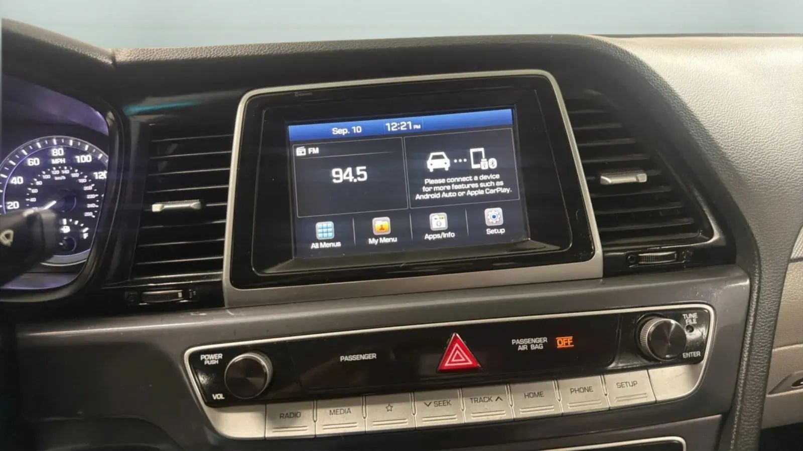Used 2018 Hyundai Sonata SE FWD image 13