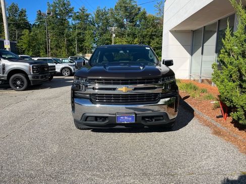 Used 2019 Chevrolet Silverado 1500 LT w/ All-Star Edition AWD/4WD image 3