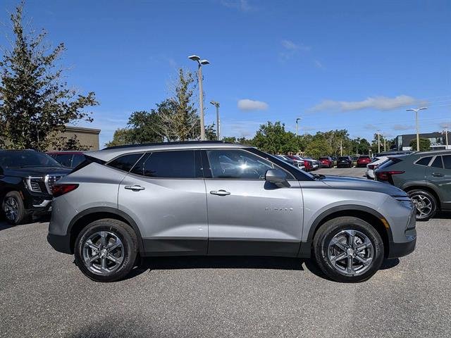 New 2026 Chevrolet Blazer LT w/ Convenience Package FWD image 30