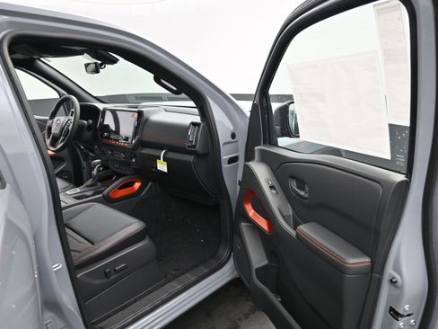 New 2026 Nissan Frontier PRO-4X AWD/4WD image 21