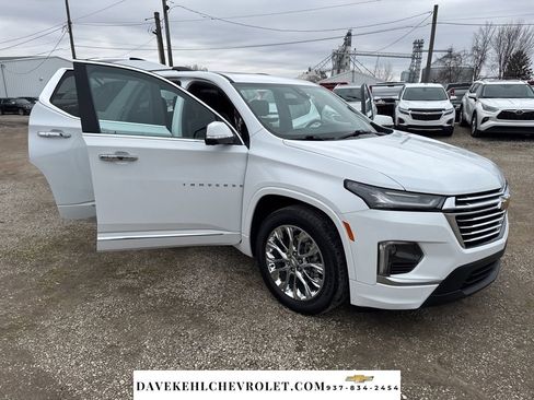 Used 2022 Chevrolet Traverse Premier image 32