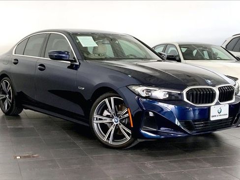 Used 2023 BMW 330e w/ Premium Package image 2