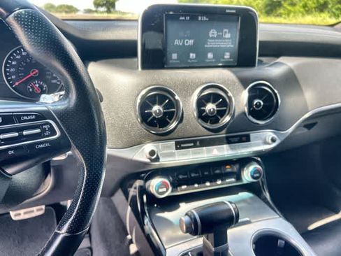 Used 2020 Kia Stinger GT RWD image 18