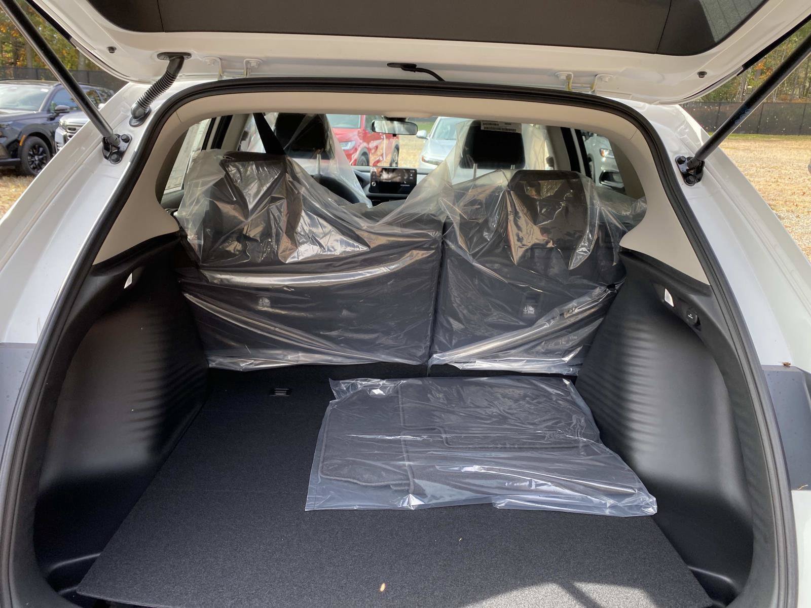 New 2027 Honda HR-V LX image 5