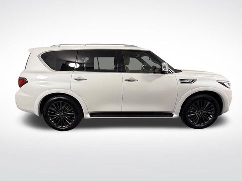 Used 2023 INFINITI QX80 Sensory w/ Cargo Package AWD/4WD image 4