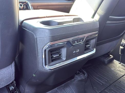 Used 2024 GMC Sierra 1500 Denali Ultimate image 28