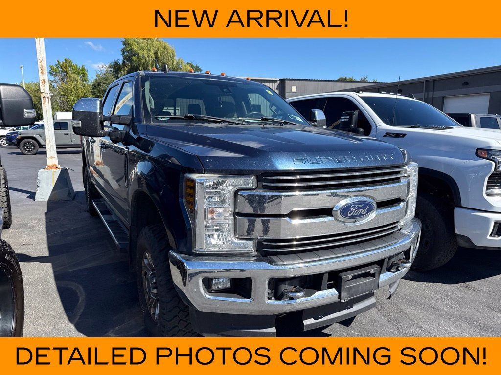 Used 2019 Ford F250 Lariat w/ Lariat Ultimate Package AWD/4WD image 2