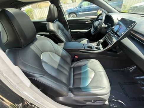Used 2019 Toyota Avalon XLE w/ Moonroof Package FWD image 30